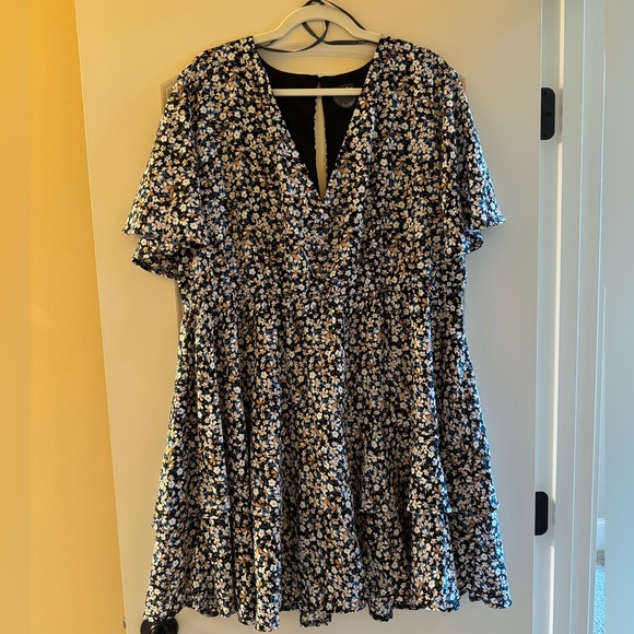 Floral mini dress with sleeves from Arula by Altar’d State - Picture 3 of 3